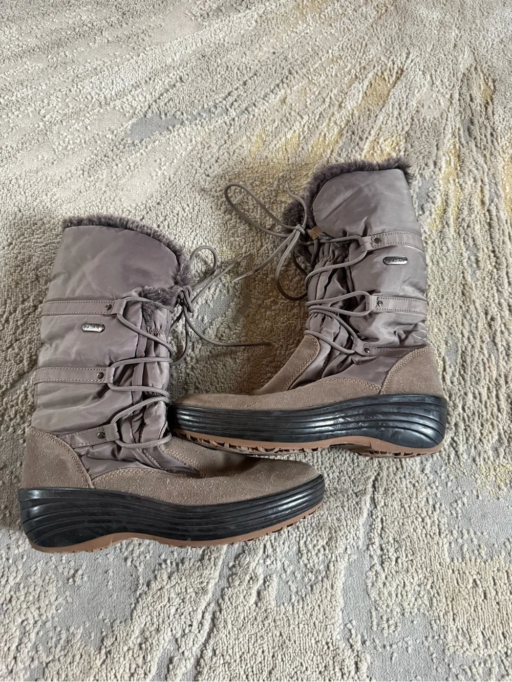 Pajar Celine Boots Winter Snow Boot gray lace up waterproof suede 39 / 8